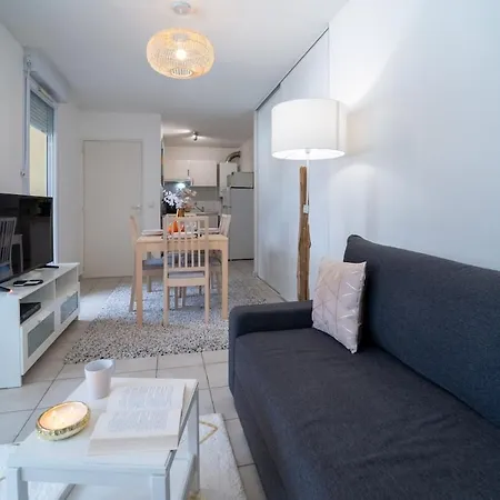 Apartamento Standing Europole, Garage Privé, Calme, Netflix