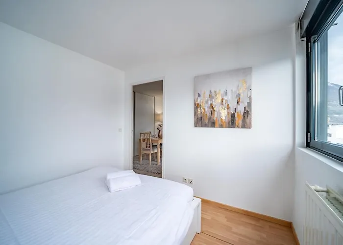 Lägenhet Standing Europole, Garage Prive, Calme, Netflix