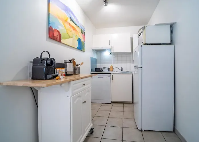 Standing Europole, Garage Prive, Calme, Netflix *